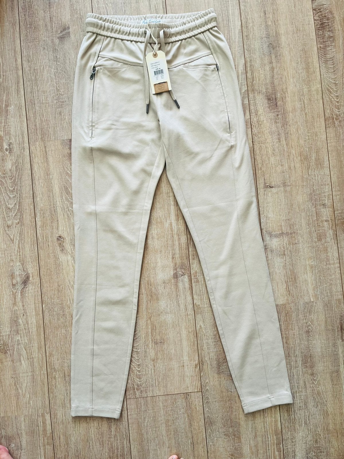 Nieuwe broek Red Button maat 34/36, Kleding | Dames, Broeken en Pantalons, Verzenden, Beige, Nieuw, Maat 34 (XS) of kleiner