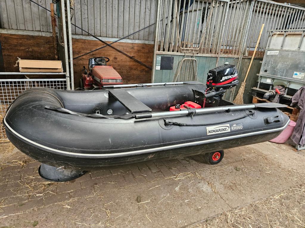 Nimarine Rhino rubberboot met 4pk Mercury buitenboordmo, Watersport en Boten, Rubberboten, Mercury, Buitenboordmotor, Ophalen