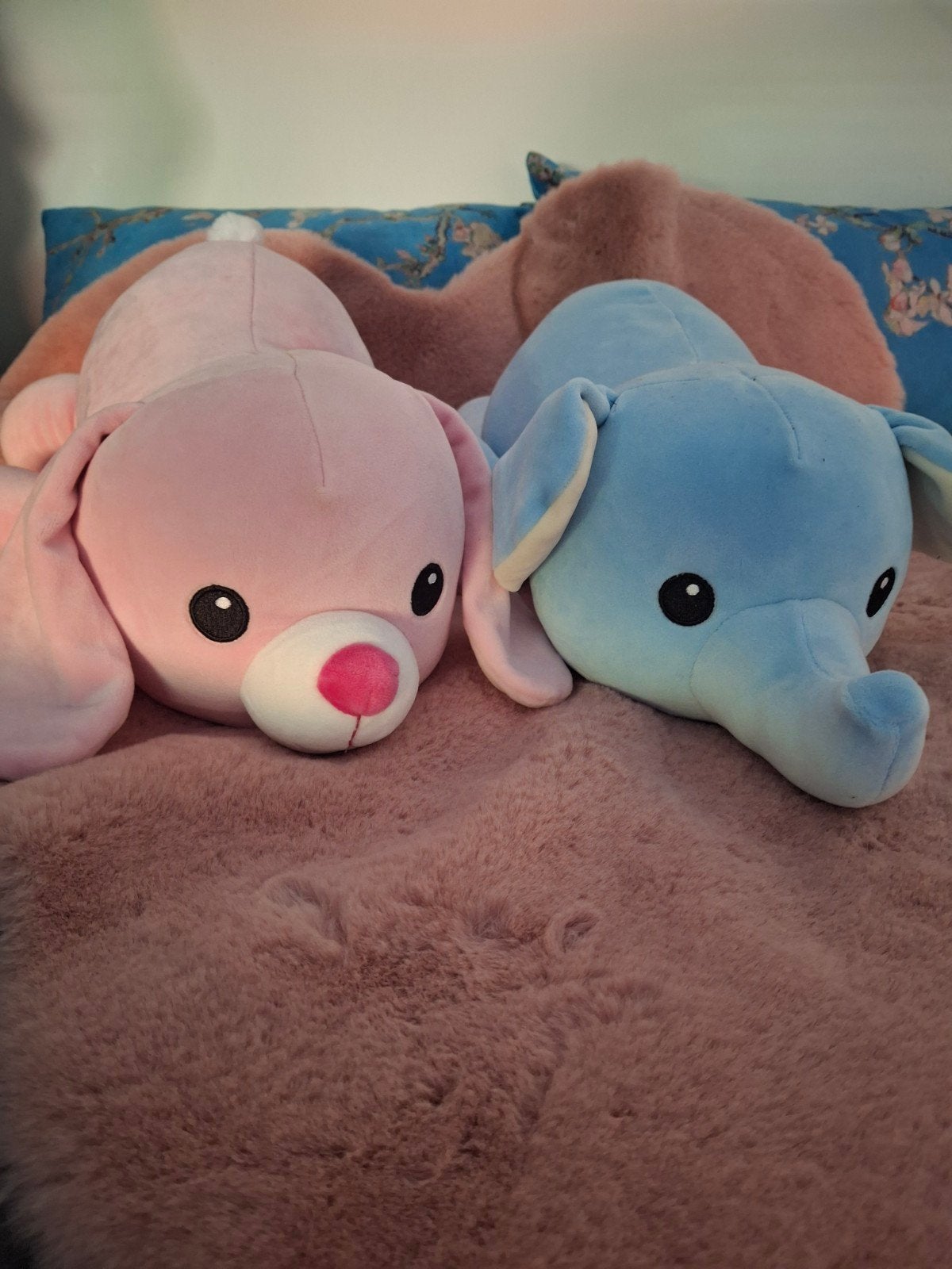Extra zachte knuffels: roze konijn en blauwe olifant, Overige merken, Overige karakters, Konijn, Ophalen of Verzenden