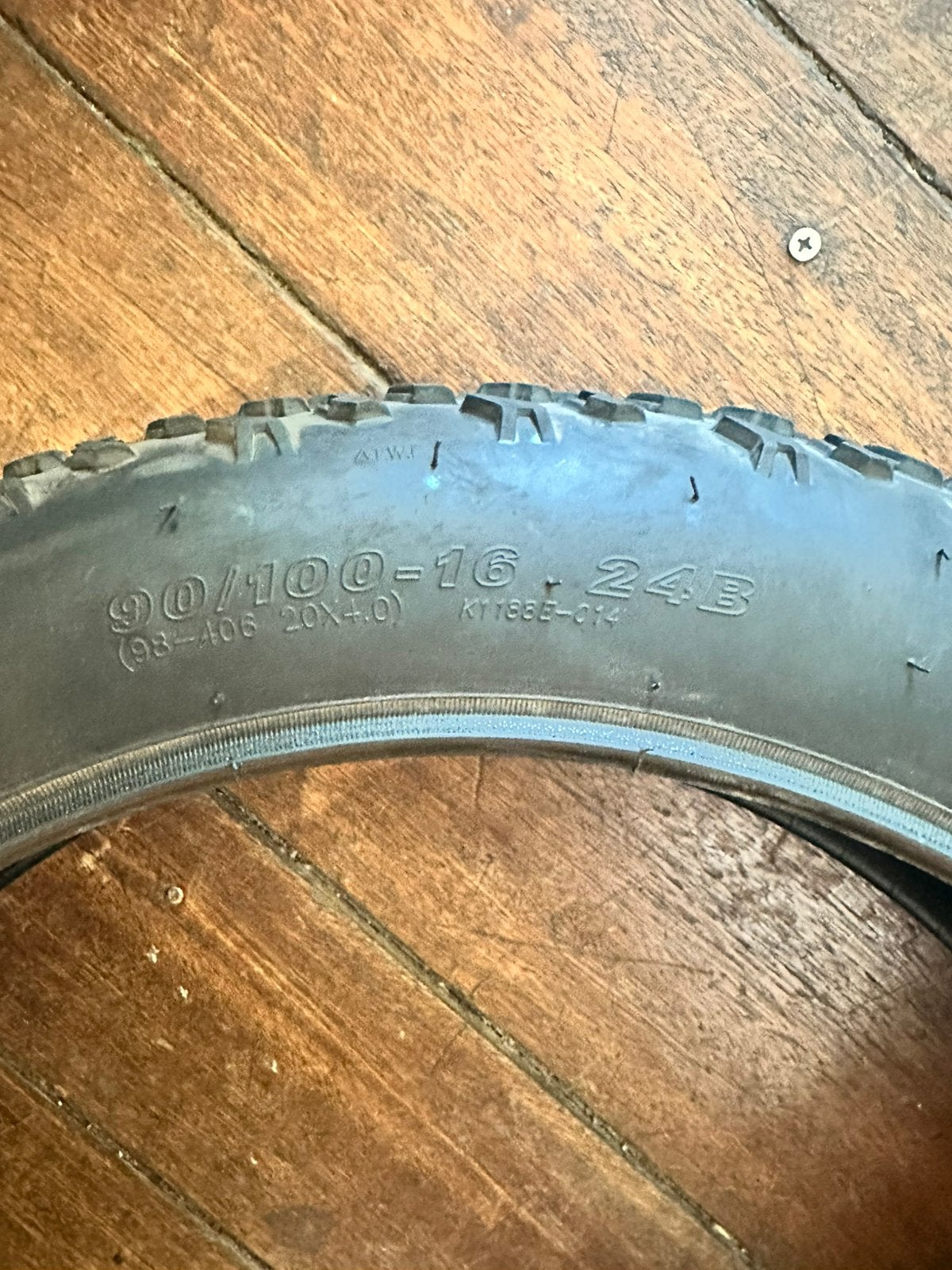 Fadbike banden, Fietsen en Brommers, Ophalen, Zo goed als nieuw, Overige merken