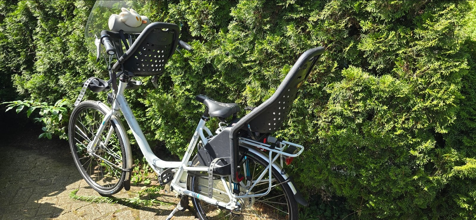 Damesfiets met zitjes, inclusief reservesleutel, Ophalen, 50 tot 53 cm, Gazelle, Trommelrem
