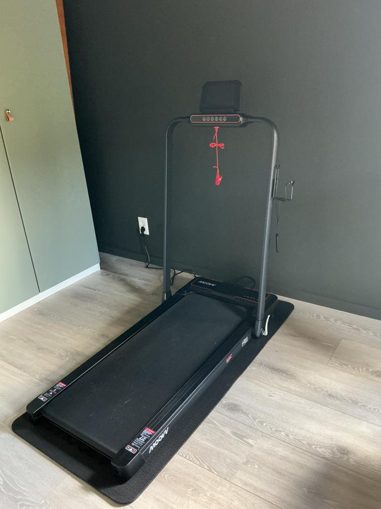 Moovv loopband Smartstep Pro v2 Incline, Ophalen, Zo goed als nieuw, Loopband