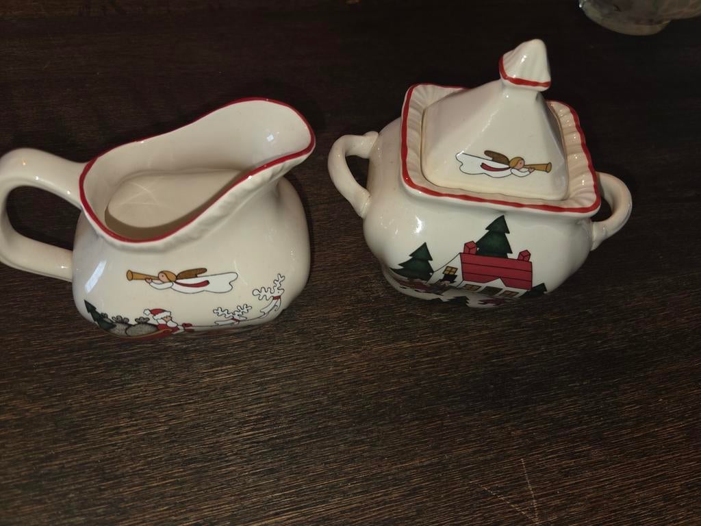Kerstservies Mason's Wedgwood 1983, Overige typen, Ophalen of Verzenden, Zo goed als nieuw, Overige stijlen