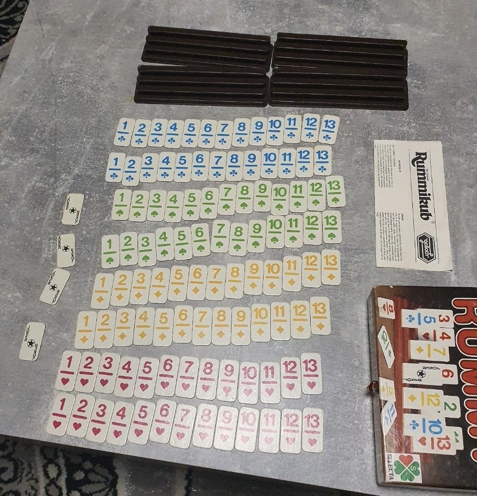 Rummy spel compleet met de doos, Drie of vier spelers, Ophalen, Gebruikt