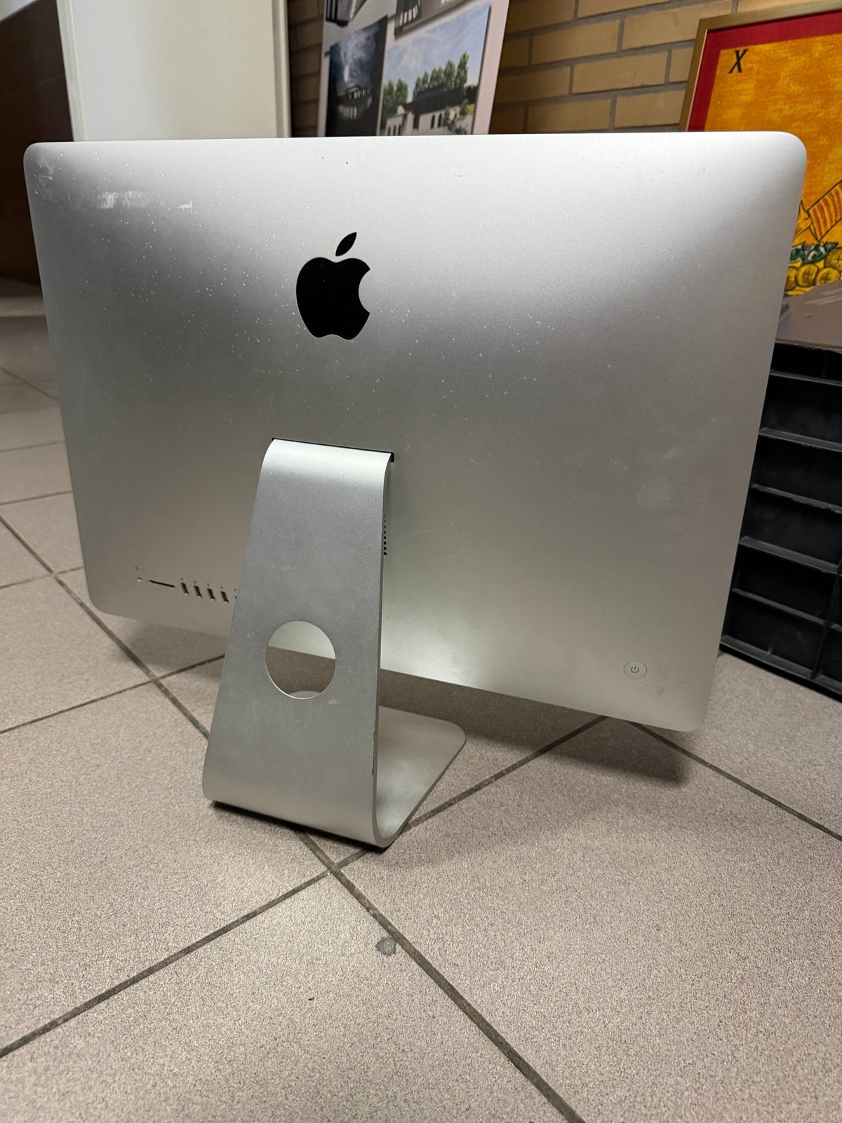 iMac met barst, scherm werkt nog, Ophalen, Gebruikt, IMac