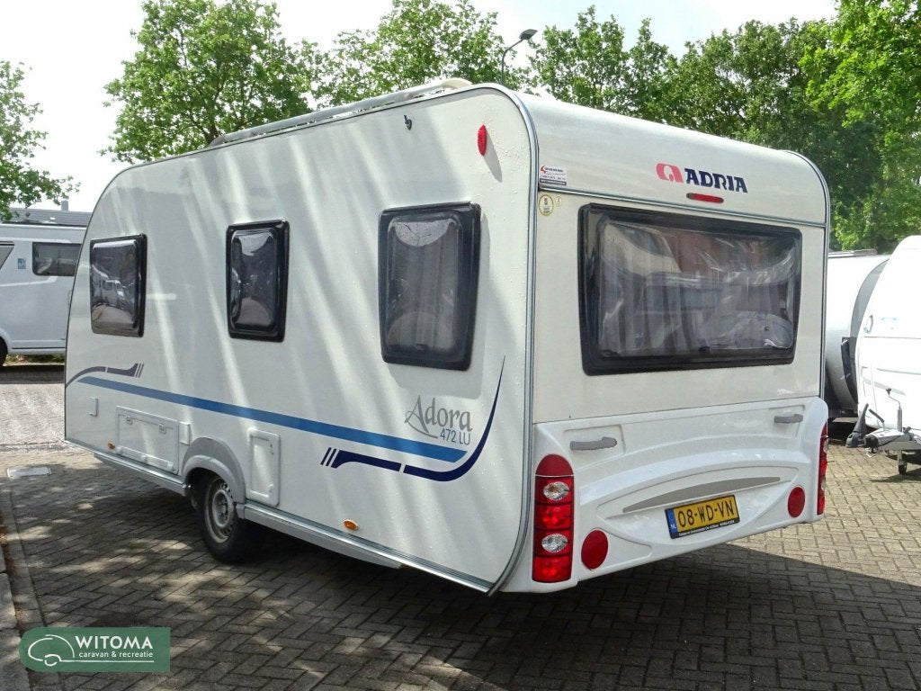 Adria Adora 472 LU verkocht, Kachel, Rondzit, Bedrijf, 4 tot 5 meter