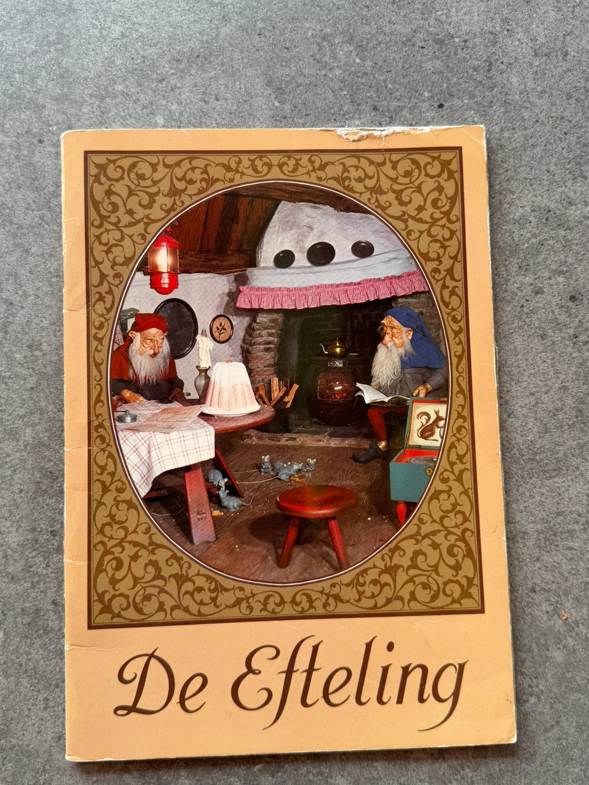 Efteling jaarboekje kabouter huisje 1977, Verzamelen, Efteling, Ophalen of Verzenden, Zo goed als nieuw, Overige typen