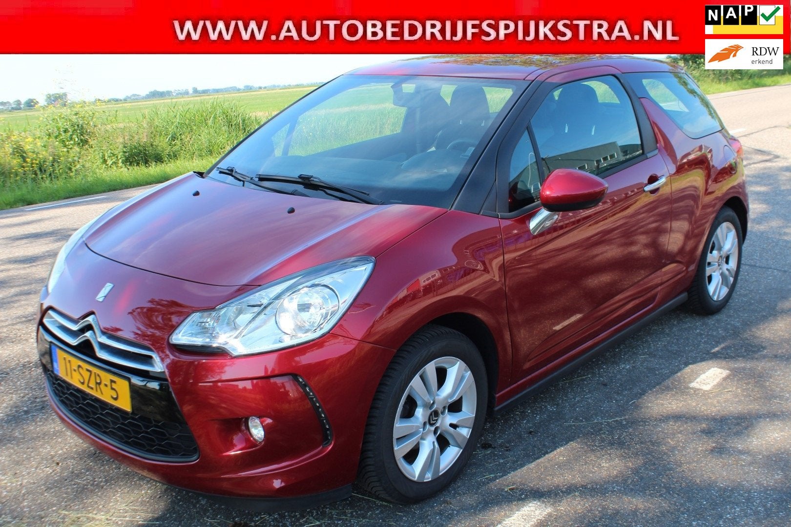 Citroen DS3 1.4 Chic // WEINIG KM //, Auto's, Voorwielaandrijving, Euro 5, Stof, Zwart