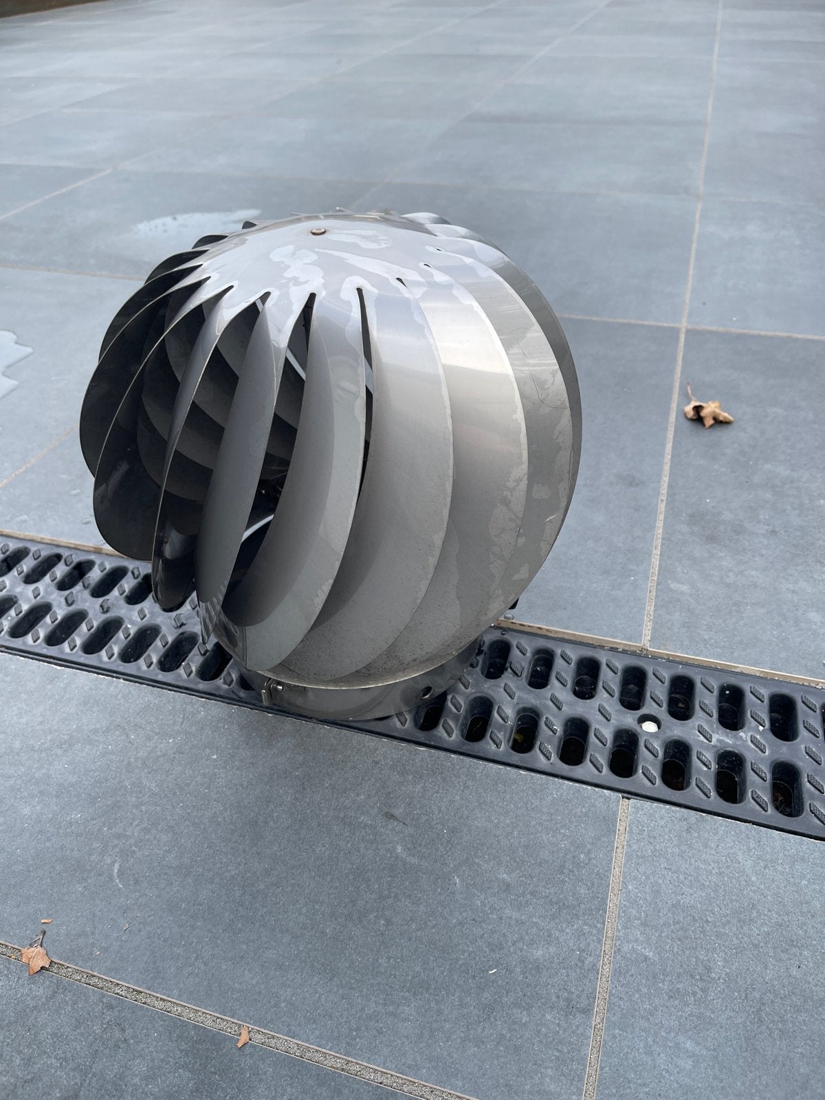 Gebruikte RVS dakventilator / schoorsteenkap, Ophalen of Verzenden, Gebruikt, Ventilator