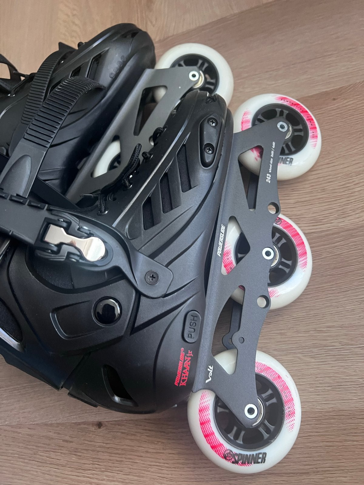 Nieuwe Powerslide Khann Jr Pro inline skates maat 39/42, Sport en Fitness, Skeelers, Verstelbaar, Kinderen, Nieuw, Ophalen of Verzenden
