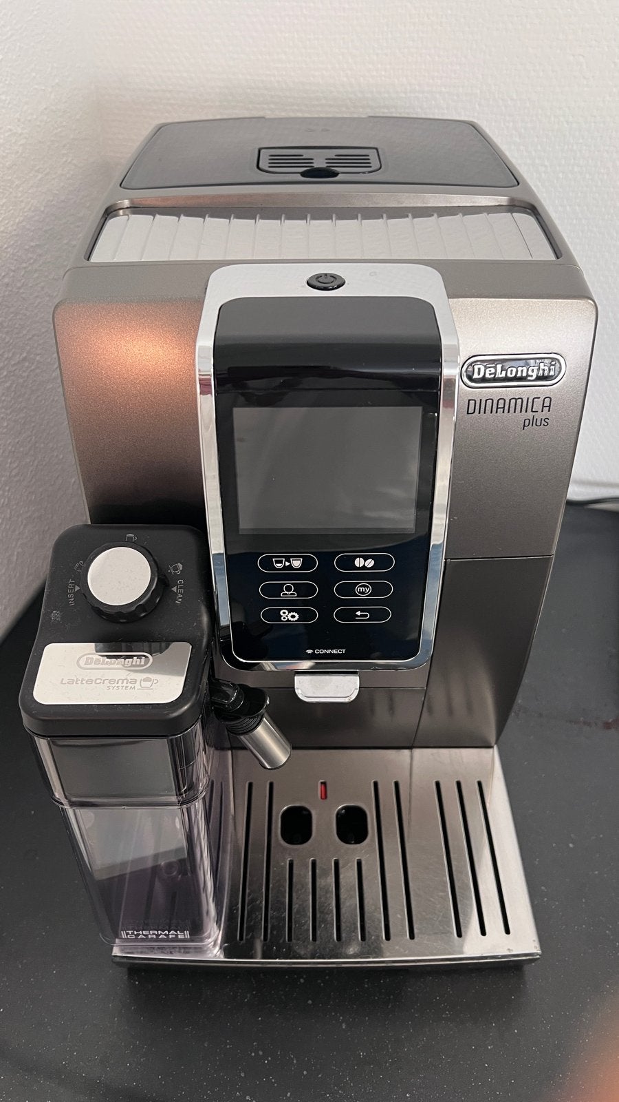 De'Longhi Dinamica Plus Volautomatische Espressomachine