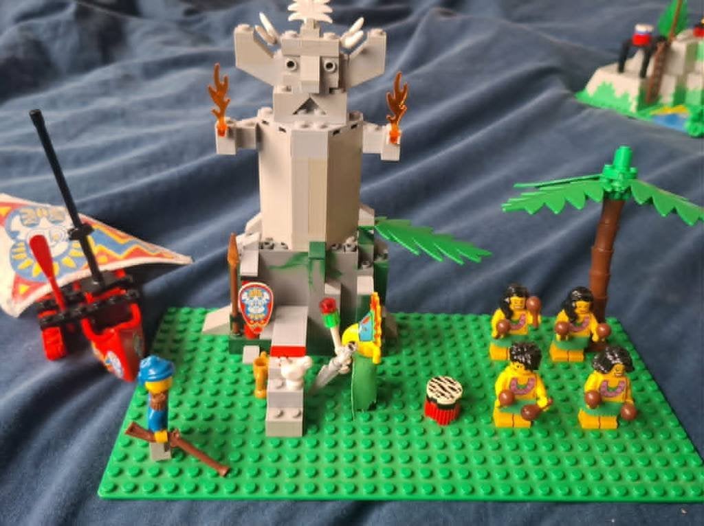 sacrificial islanders moc, Lego, Zo goed als nieuw, Compleet, Complete set