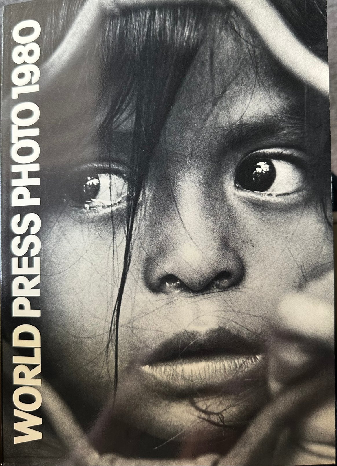 World Press Photo / Zilveren camera, Boeken, Ophalen of Verzenden, Zo goed als nieuw, Fotografie algemeen