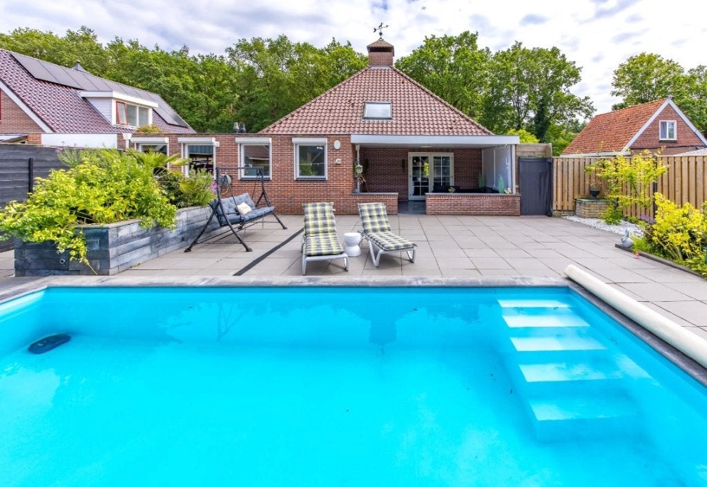 Vrijstaand huis 193m2 naast het bos met eigen zwembad, airco, Huizen en Kamers, 1000 tot 1500 m², 5 kamers, Vrijstaande woning