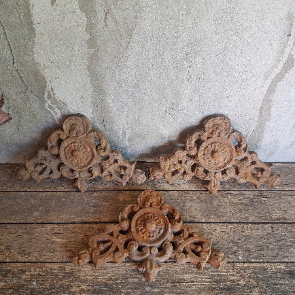 1x Oud brocante gietijzeren ornamentje ornament roest Etage3, Gebruikt, ., Ophalen of Verzenden, .