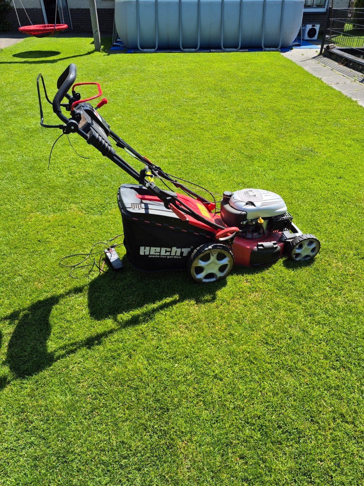 Hecht 548 SWE Benzine Grasmaaier (Elektrische Start), Tuin en Terras, Grasmaaiers, Ophalen, Versnellingen, Benzine-grasmaaier