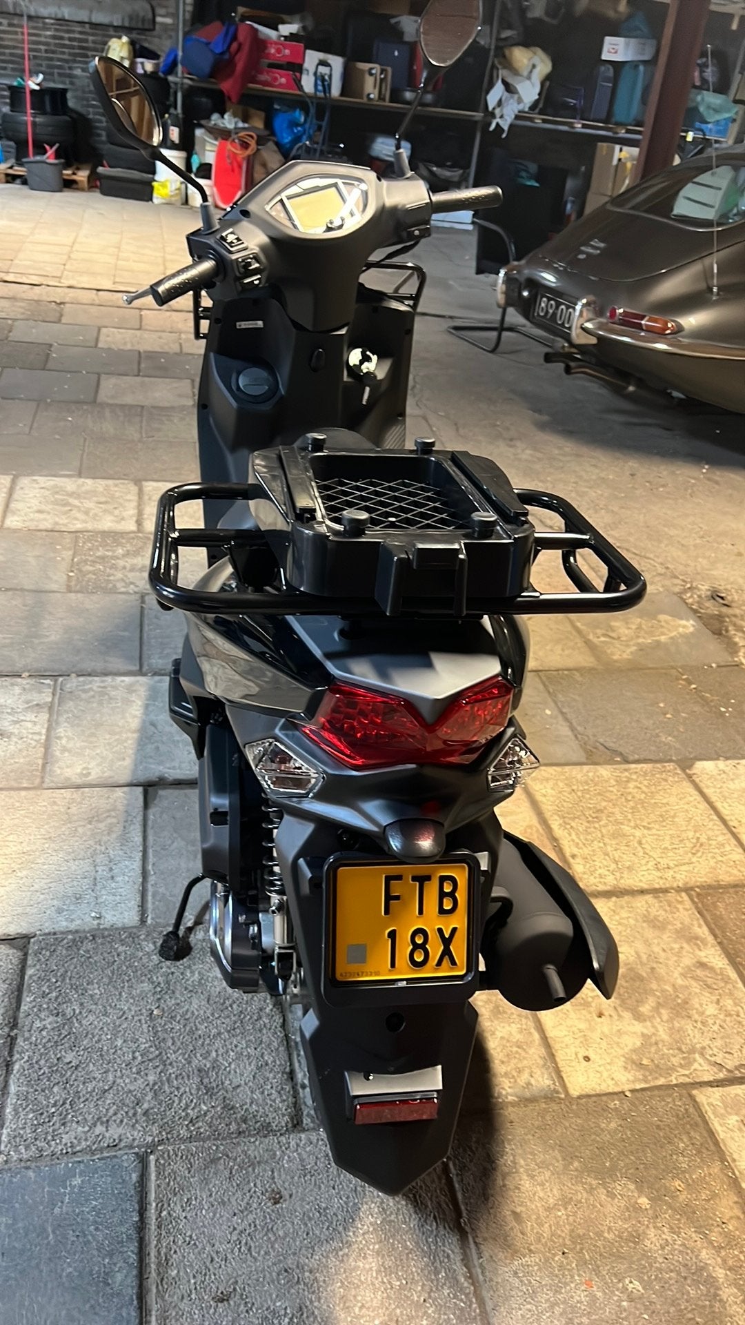 Scooter, Ophalen of Verzenden, Zo goed als nieuw, Benzine, Overige modellen