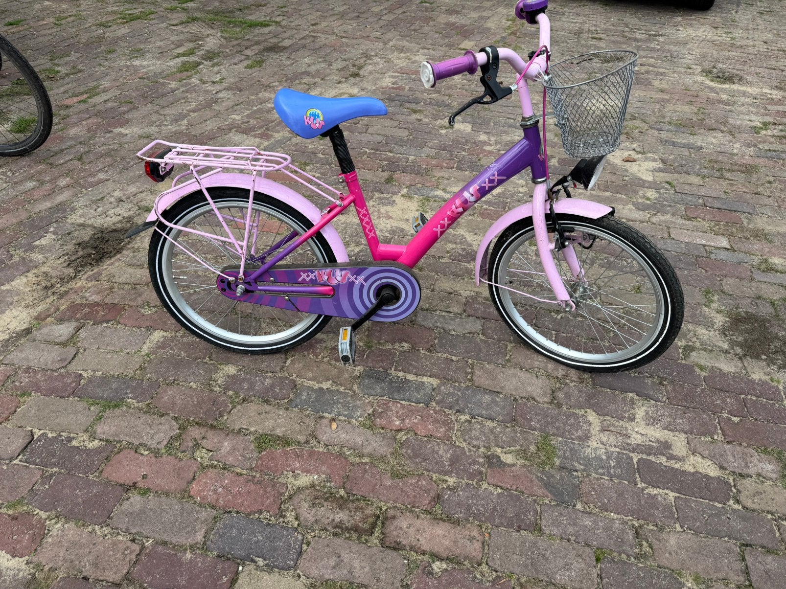 Gratis Kus meisjes fiets, Fietsen en Brommers, Ophalen, Gebruikt, 20 inch
