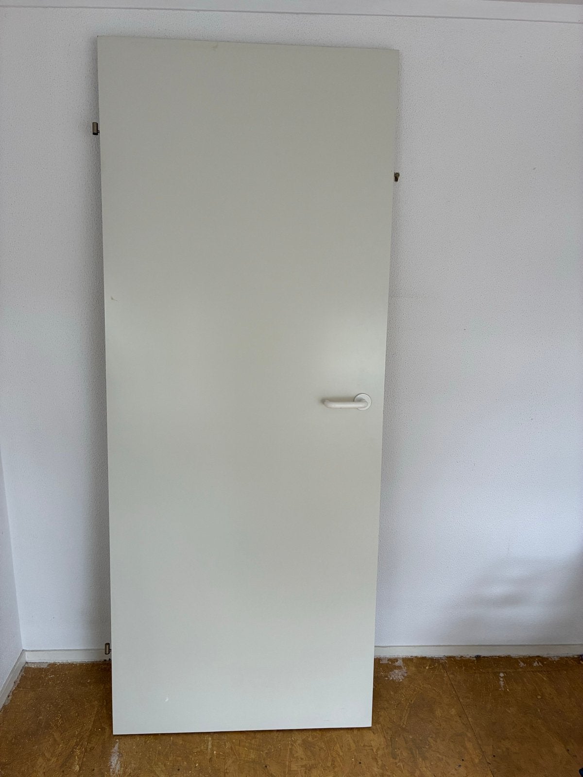 Gratis Witte binnendeur 200x80 cm met klink, Ophalen, Gebruikt, 80 tot 100 cm, Binnendeur