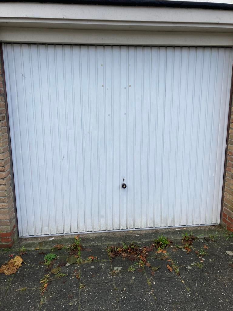 Garagebox alleen te huur, Ophalen of Verzenden, Gebruikt