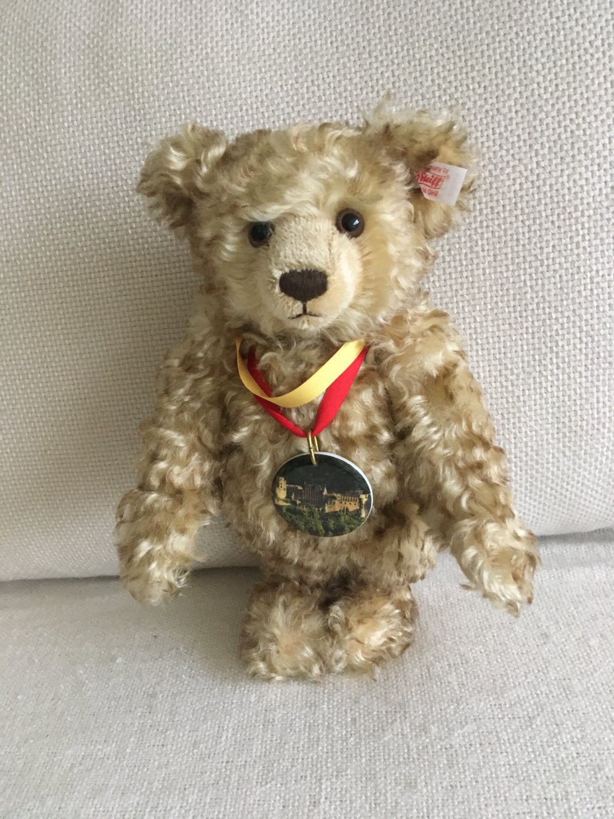 Steiff Teddybeer Heidelberg Bär 2001 - gelimiteerde editie, Beer, Ophalen of Verzenden, Middelgroot (20 tot 80 cm), Geel