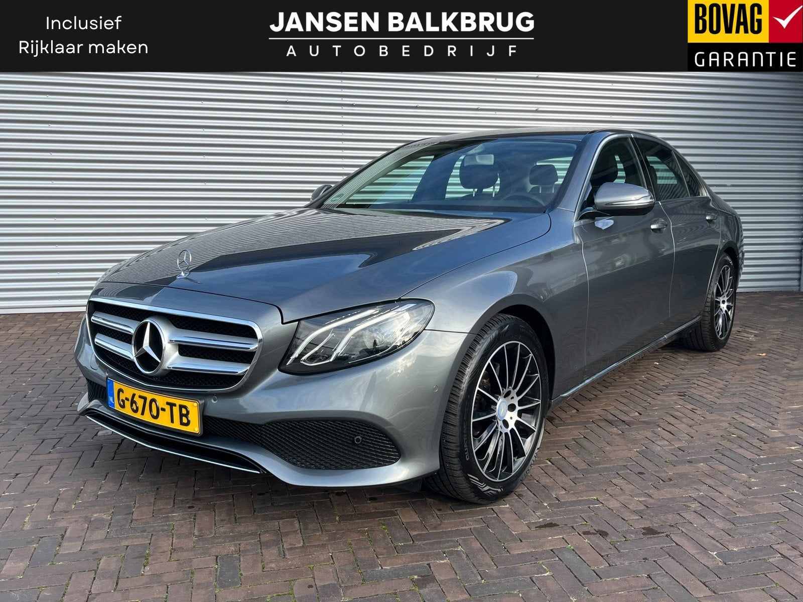 Mercedes-Benz E-Klasse 200 LAGE KM (bj 2016, automaat), Auto's, Automaat, 12 maanden, Achterwielaandrijving, Gebruikt