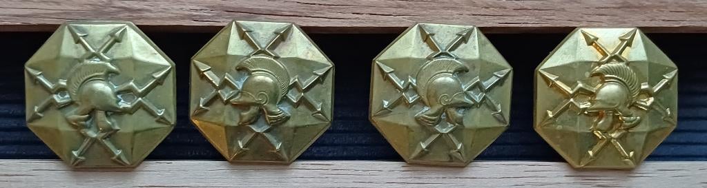 Schouderemblemen Verbindingstroepen, Verzamelen, Militaria | Algemeen, Ophalen of Verzenden, Landmacht, Nederland, Embleem of Badge