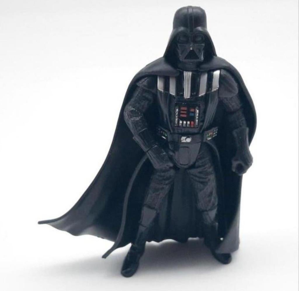 Star Wars Darth Vader figuur Hasbro 2001 ca. 10,5cm, Ophalen of Verzenden, Gebruikt, Actiefiguurtje
