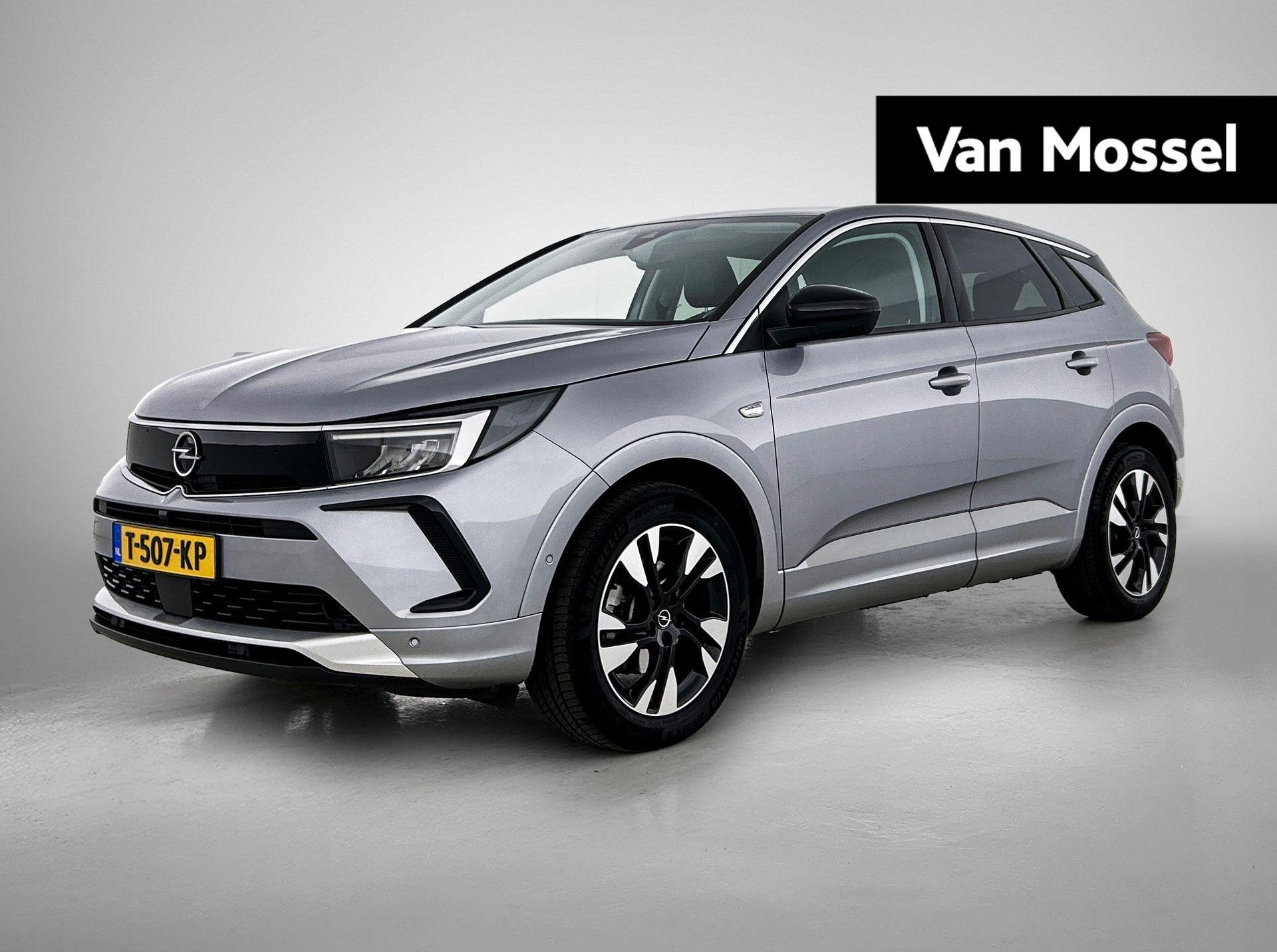 Opel Grandland 1.2 Turbo Level 3 | Stoelverwarming |, 12 maanden, Gebruikt, 1199 cc, Leder en Stof
