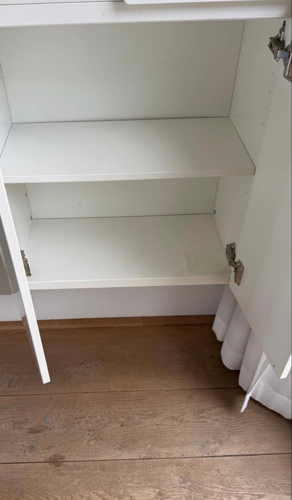 Witte wandkast met 4 vakken en 8’planken., Ophalen, Gebruikt