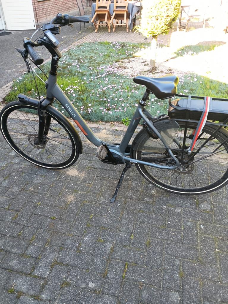 Stella Livorno, Fietsen en Brommers, Fietsen | Dames | Damesfietsen, Overige merken, Versnellingen, Ophalen of Verzenden, Schijfrem