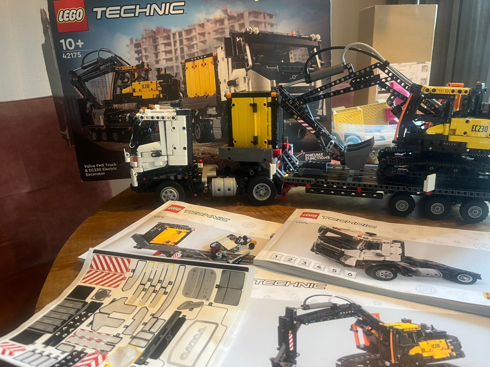 Technisch lego 42175 met graafmachine, Ophalen of Verzenden, Zo goed als nieuw