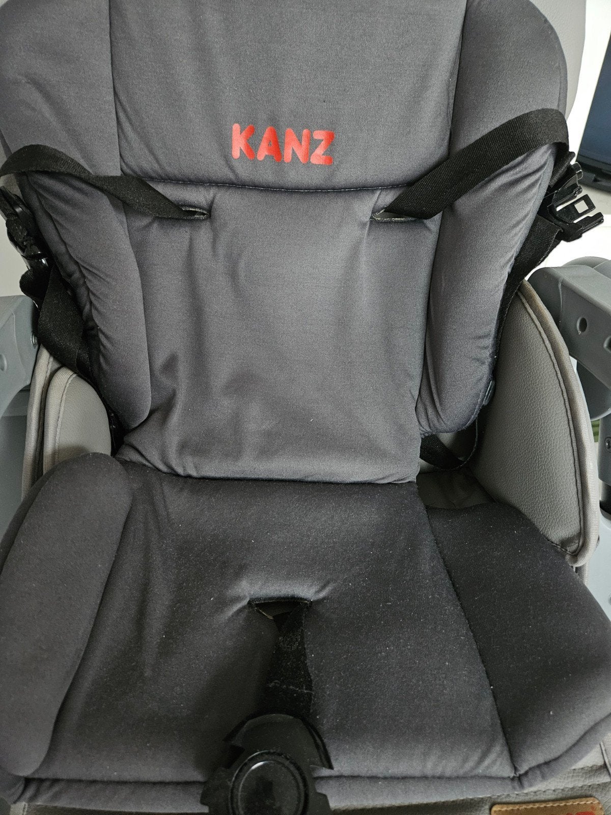 Kanz Bistro Feeding Chair - So good like new (gray colour), Ophalen, Zo goed als nieuw, Inklapstoel