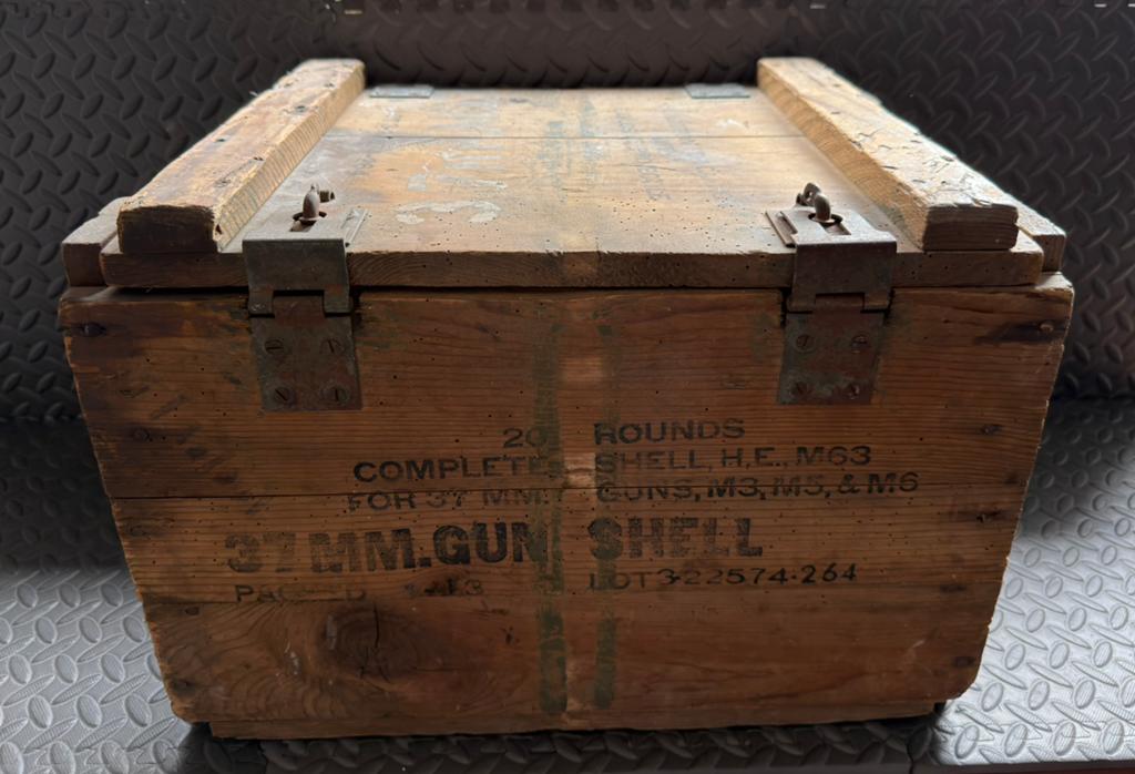 Originele US WWII Houten Munitiekist – 37mm M63 Anti-Tank, Ophalen, Zo goed als nieuw, 50 tot 100 cm, Minder dan 50 cm