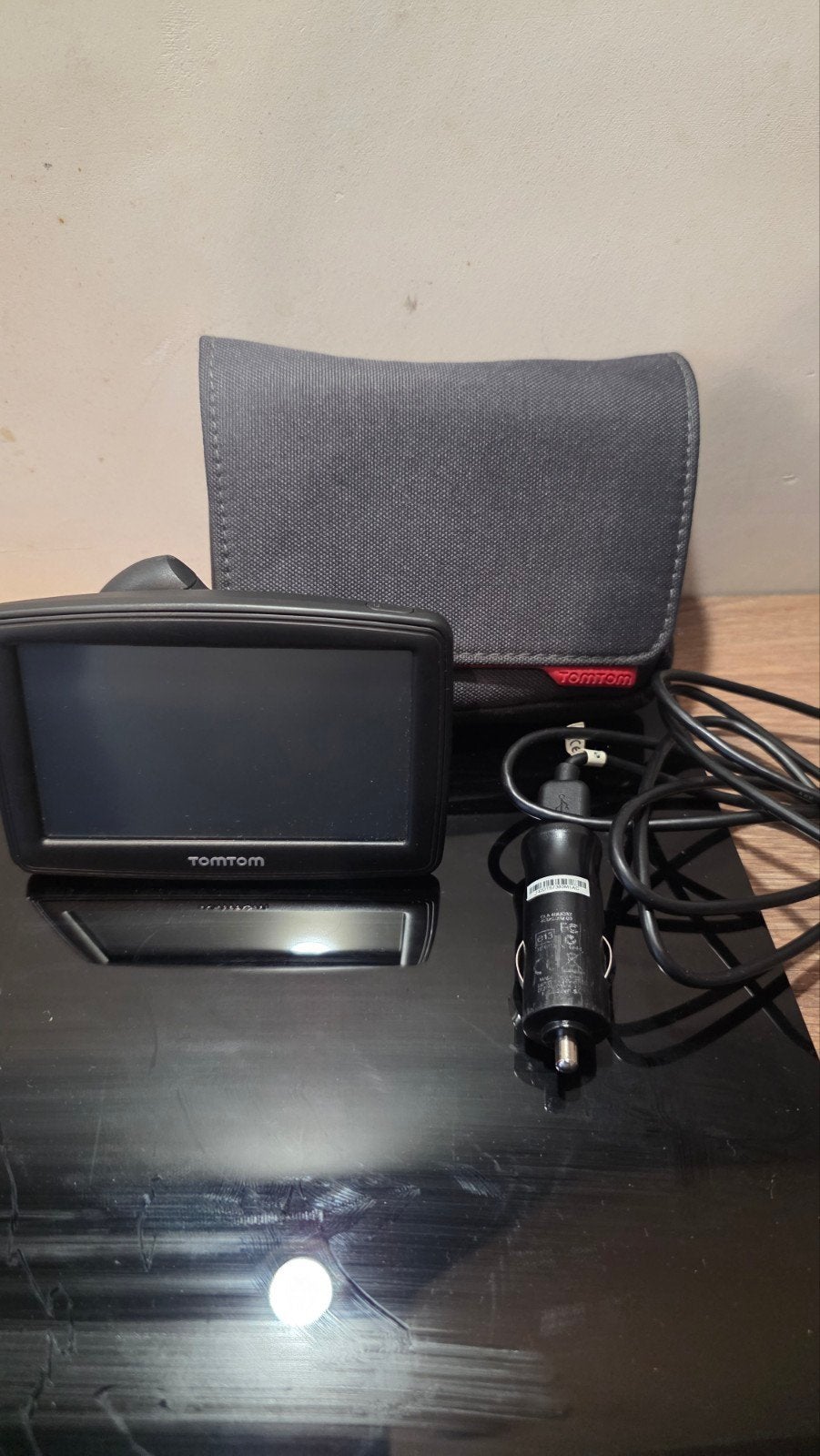 TomTom XL navigatiesysteem met accessoires, Ophalen of Verzenden