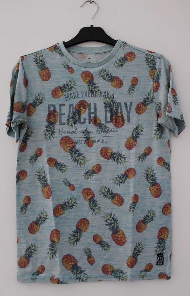 T-shirt van We 170, Kinderen en Baby's, Kinderkleding | Maat 170, Gebruikt, Ophalen of Verzenden, Shirt of Longsleeve, Jongen
