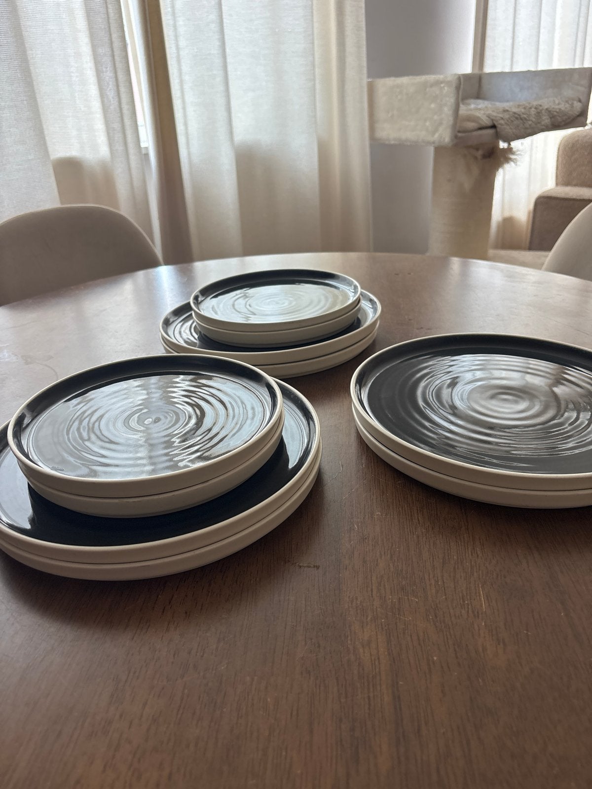 IKEA Borden - Set van 6 grote en 4 kleine borden, Ophalen, Keramiek, IKEA, Zo goed als nieuw