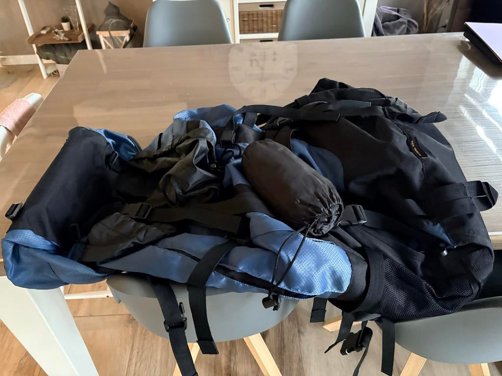 Backpackers rugzak met regenhoes, Sieraden, Tassen en Uiterlijk, Tassen | Rugtassen, Overige merken, 40 cm of meer, Gebruikt, Ophalen of Verzenden
