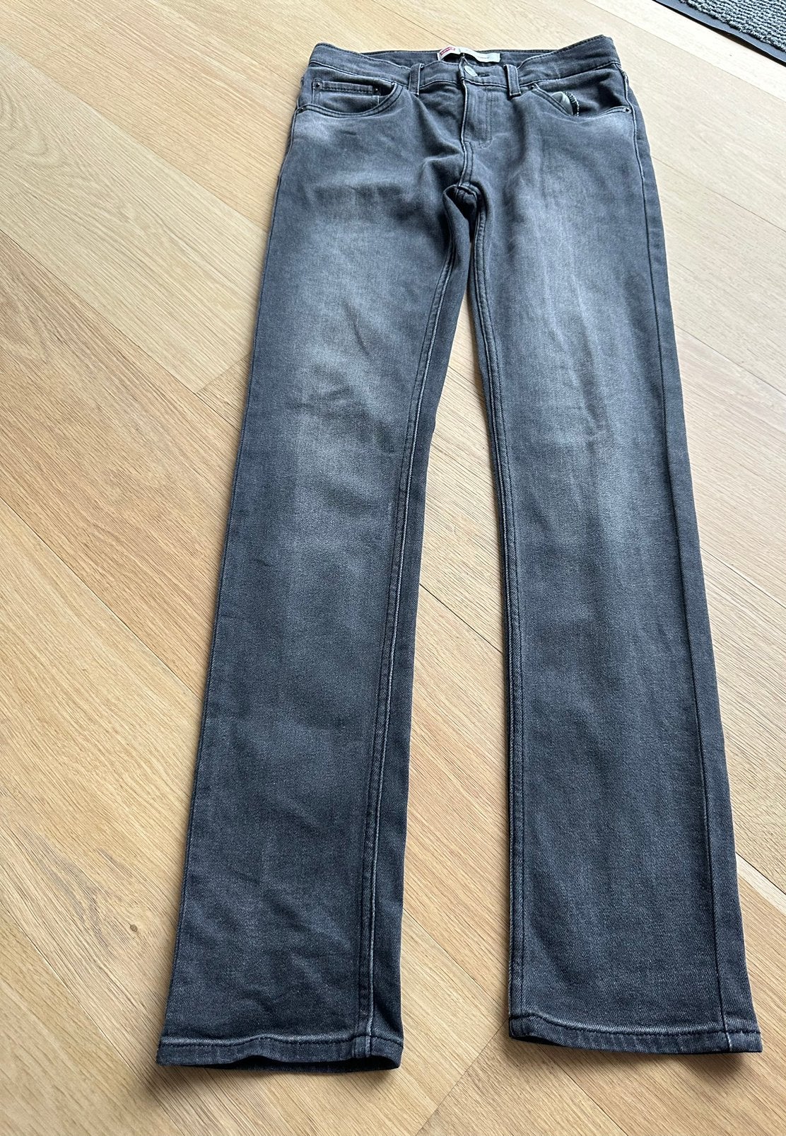 Levi’s grijs spijkerbroek 176, Kinderen en Baby's, Ophalen of Verzenden, Gebruikt, Jongen of Meisje, Broek