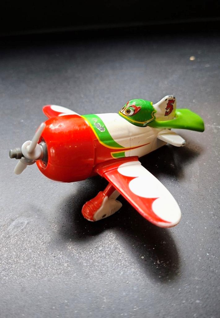 Disney Planes El Chupacabra Mattel vliegtuig - Vintage, Verzamelen, Disney, Ophalen of Verzenden, Overige figuren, Gebruikt, Beeldje of Figuurtje