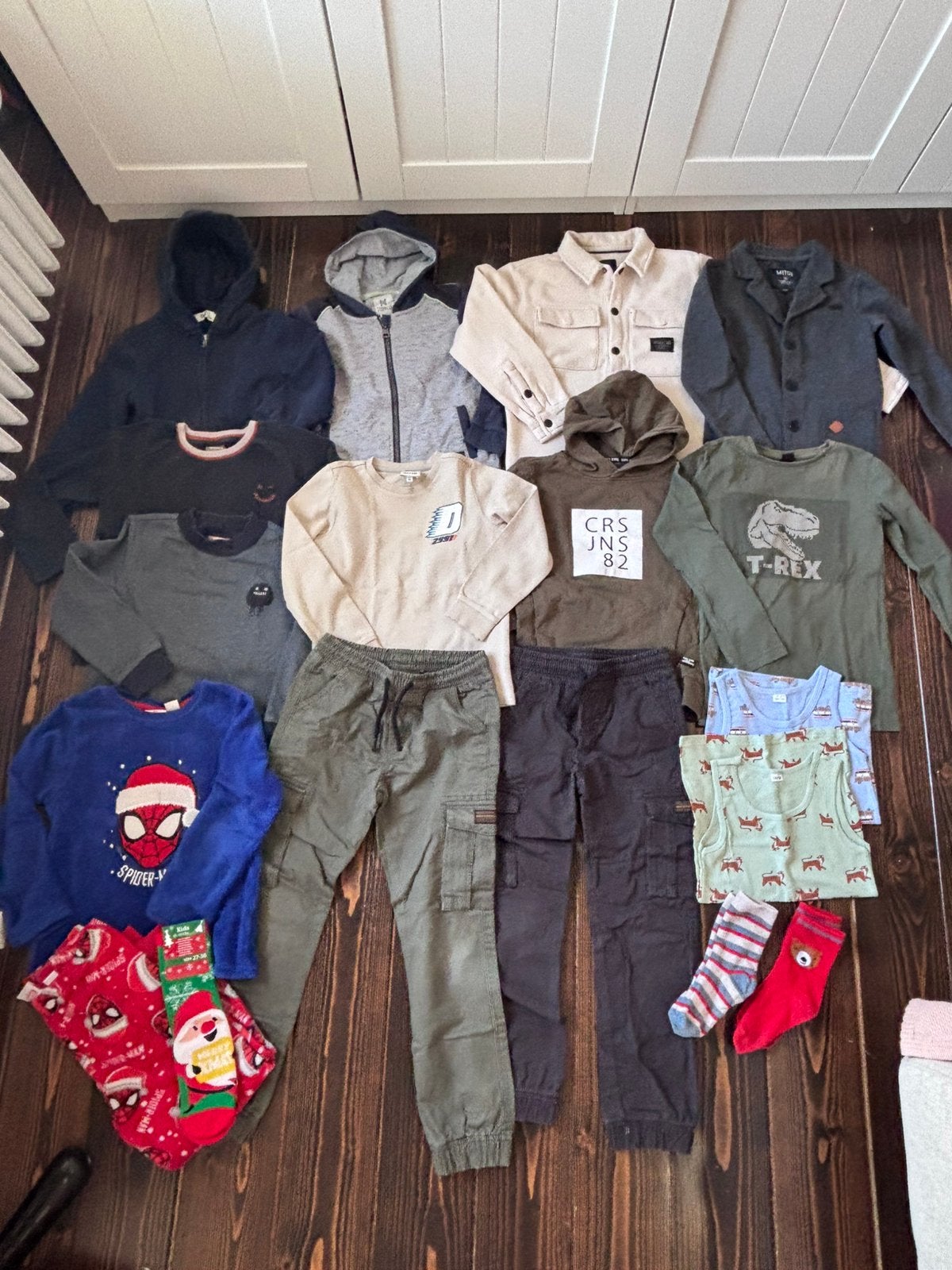 Kledingpakket jongen maat 122/128, Kinderen en Baby's, Kinderkleding | Kinder-kledingpakketten, Ophalen of Verzenden, Zo goed als nieuw