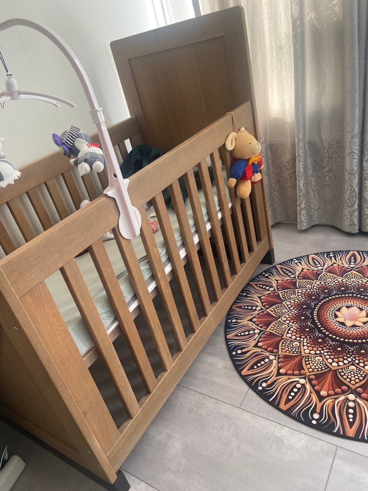 Baby bed, Kinderen en Baby's, Ophalen, Zo goed als nieuw, Jongetje of Meisje