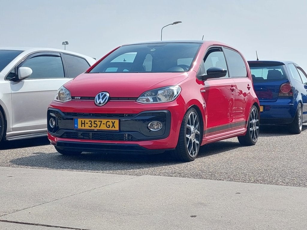 Unieke Up! GTI Stage 3 – 193 pk / 291 Nm – slechts 20.200 km, Voorwielaandrijving, Stof, 40 €/maand, 4 stoelen