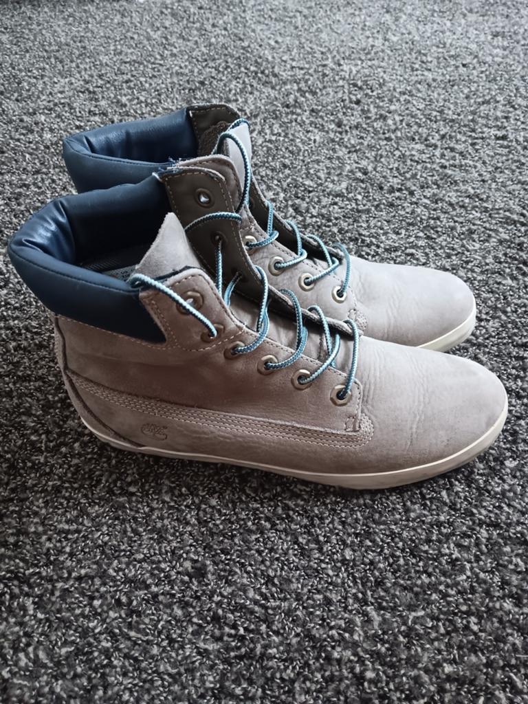 Timberland, Maat 39.5, Grijs, ZGAN, Kleding | Dames, Ophalen of Verzenden, Timberland, Grijs, Sneakers of Gympen