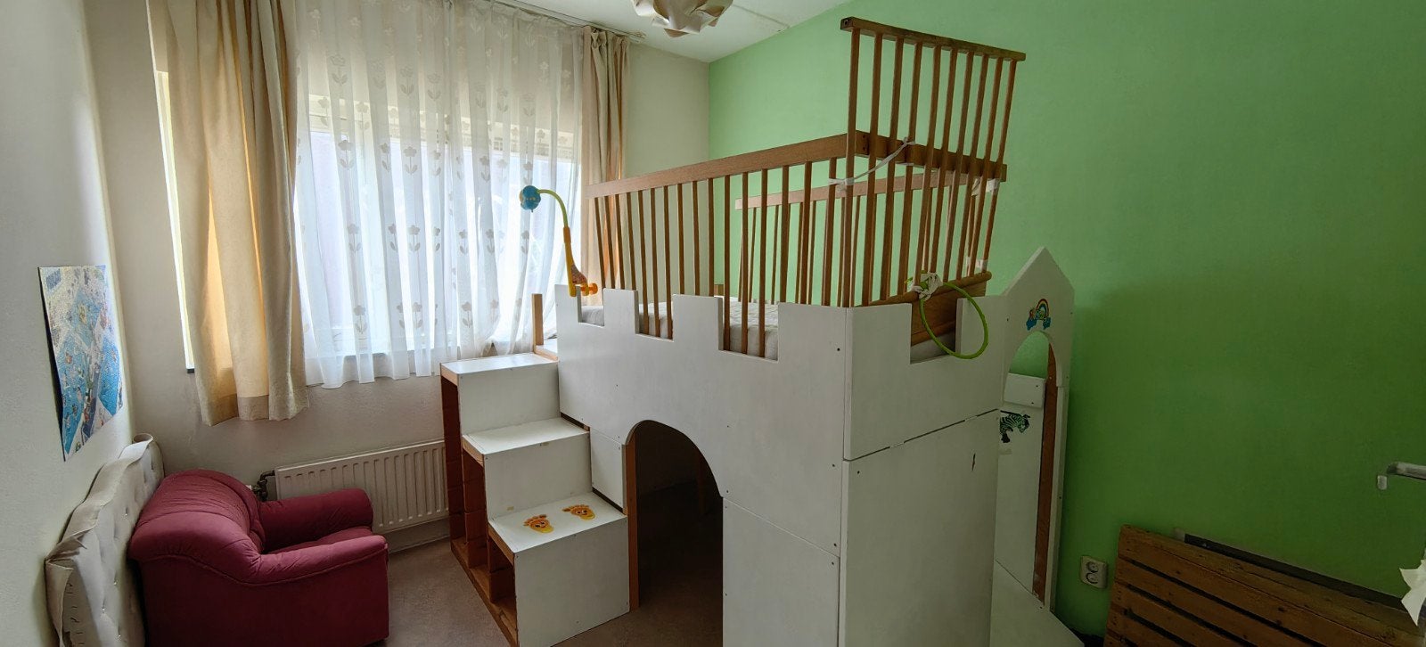 Leuk kinderbed/hoogslaper/ kastelbed/ speelhuis/, Ophalen, Jongetje of Meisje