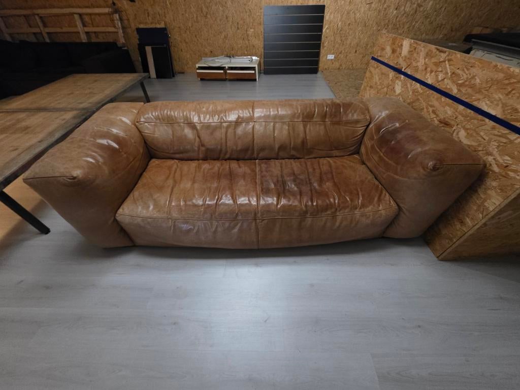 Rofra bank 240x95 van zeer dik buffelleer, Huis en Inrichting, Banken | Bankstellen, Ophalen, Gebruikt, Rechte bank, 200 tot 250 cm