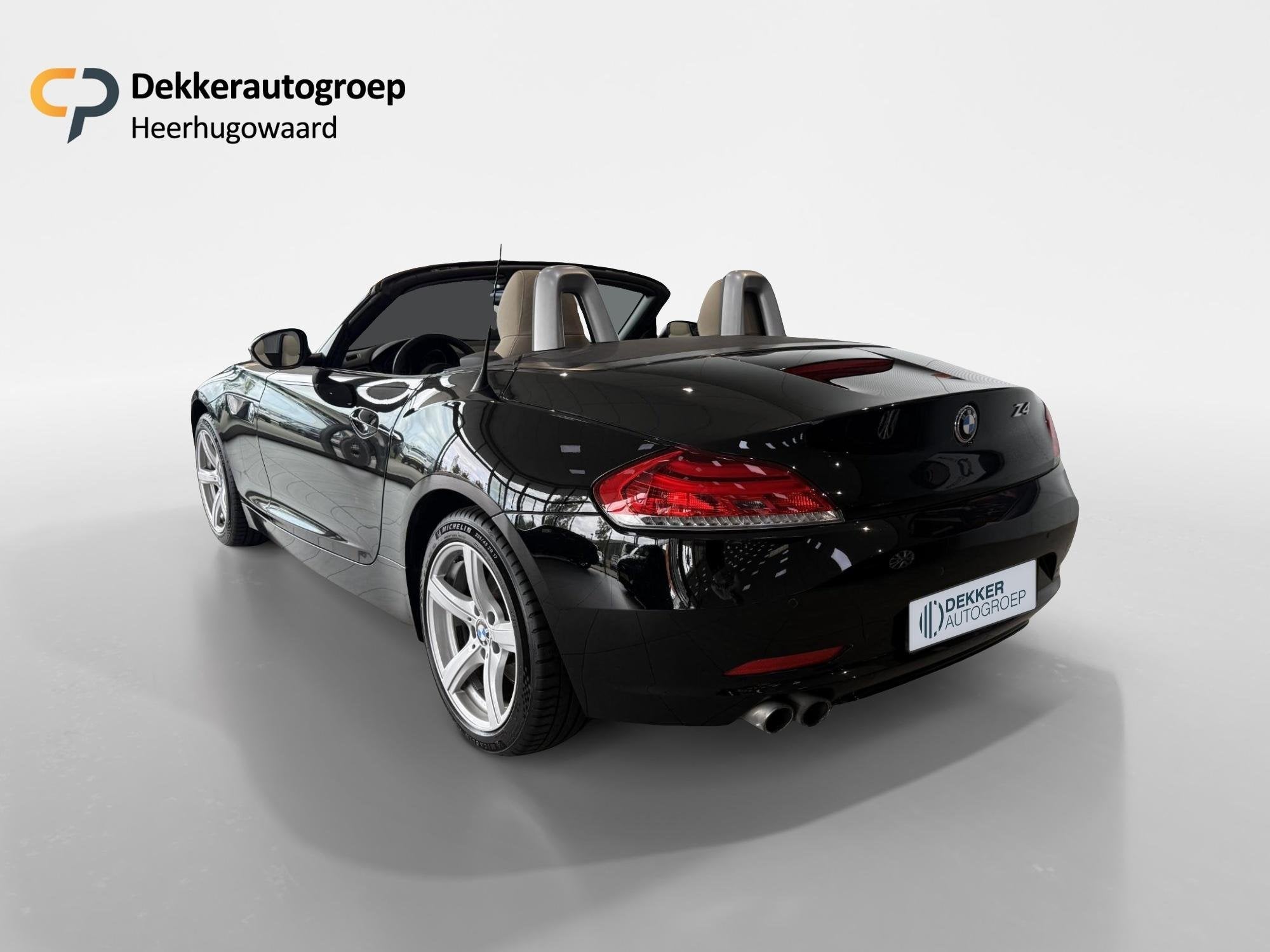 BMW Z4 Roadster sDrive23i 204PK Handgeschakeld Executive Sto, Euro 5, Gebruikt, Beige, 2497 cc