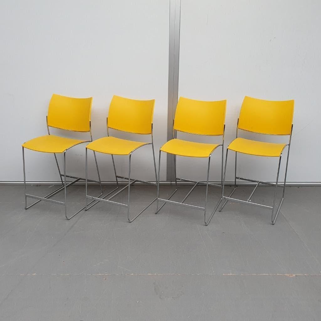 Casala krukken - gele kunststof zitting- set van 4, Ophalen, Kunststof, Met voetsteun, 60 tot 90 cm