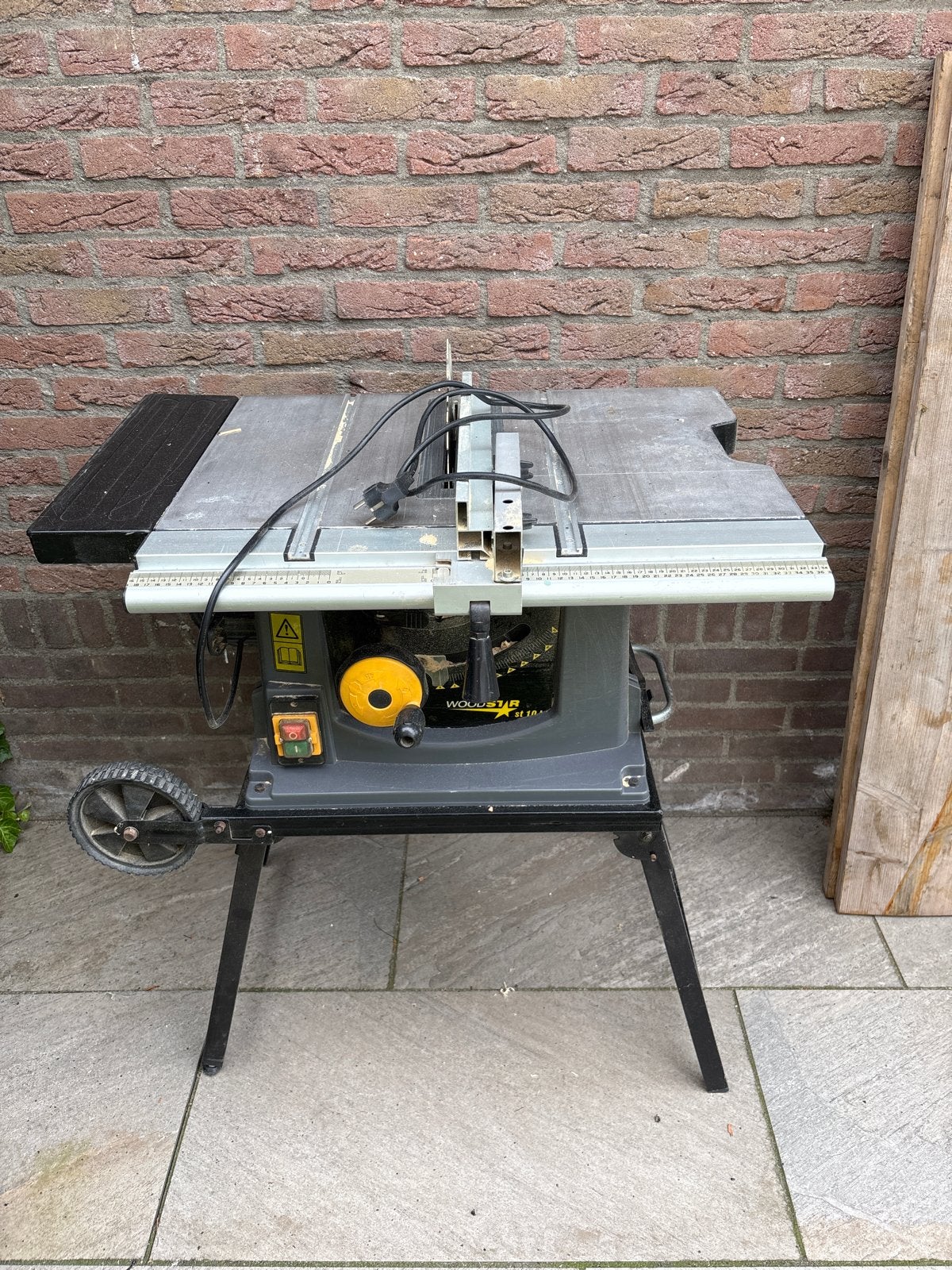 Gratis Woodstar ST10N Tafelzaag - Gebruikt (defect), Ophalen, Gebruikt, Cirkelzaag, 600 tot 1200 watt
