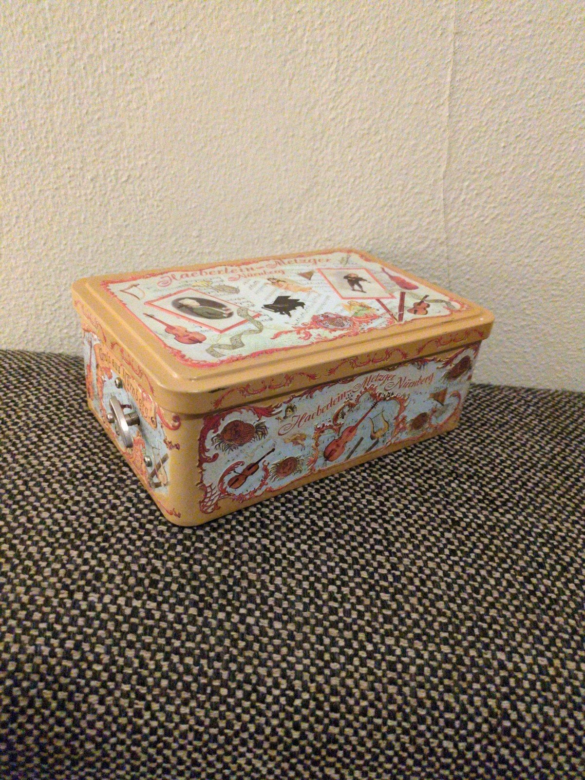 Vintage Haeberlein-Metzger Muziekdoos Koektrommel, Verzamelen, Ophalen of Verzenden, Gebruikt, Koek(jes), Overige merken